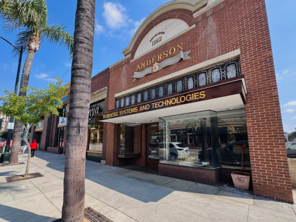 118 E Colorado Blvd_Pasadena_Retail_For Lease